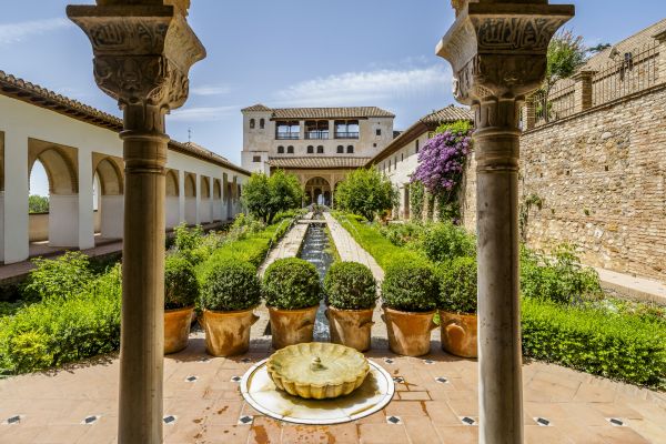Cost of Courtyard Construction Service in Bel Air